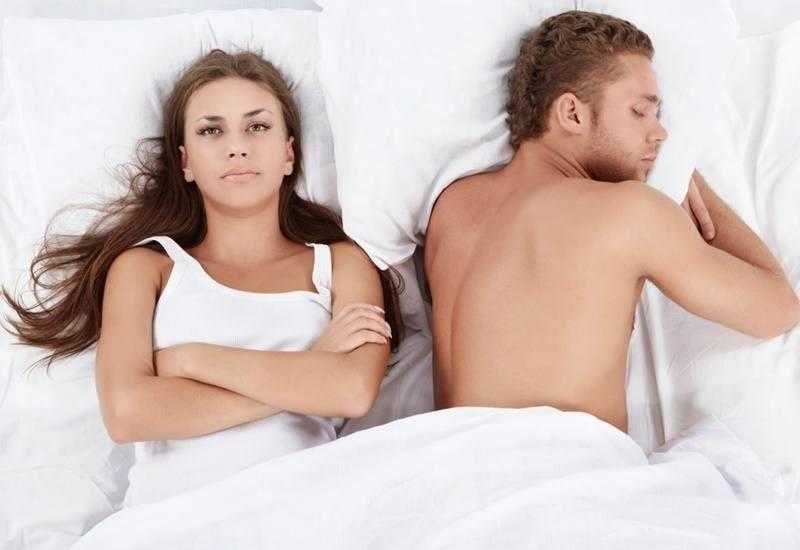 6 coisas que as mulheres odeiam na cama, mas fingem gostar