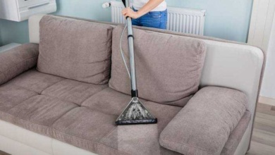 Como limpar o sofá com aspirador de pó