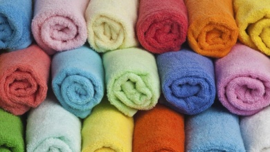 Guardar as toalhas no banheiro pode ser um risco a sua saúde