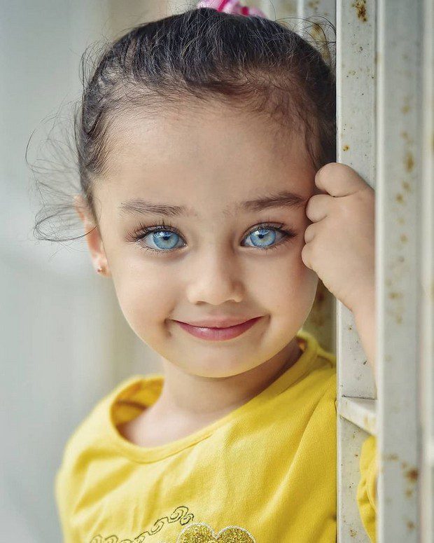 Fotógrafo registra a beleza dos olhos de crianças que parecem ter pedras preciosas no rosto